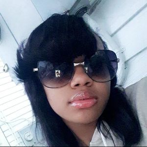 Meet your Posher, Diamond